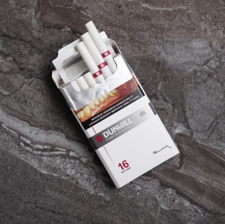 Dunhill Fine Cut Red Duty Free Review: Taste, Specs & Changes